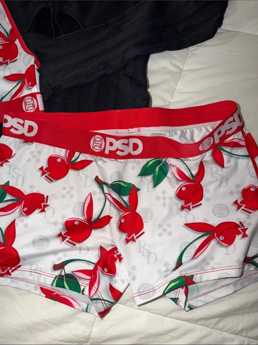 PSD Red Cherry Print Sports Bra & Matching Short Set 9 Pc BUNDLE 🍒